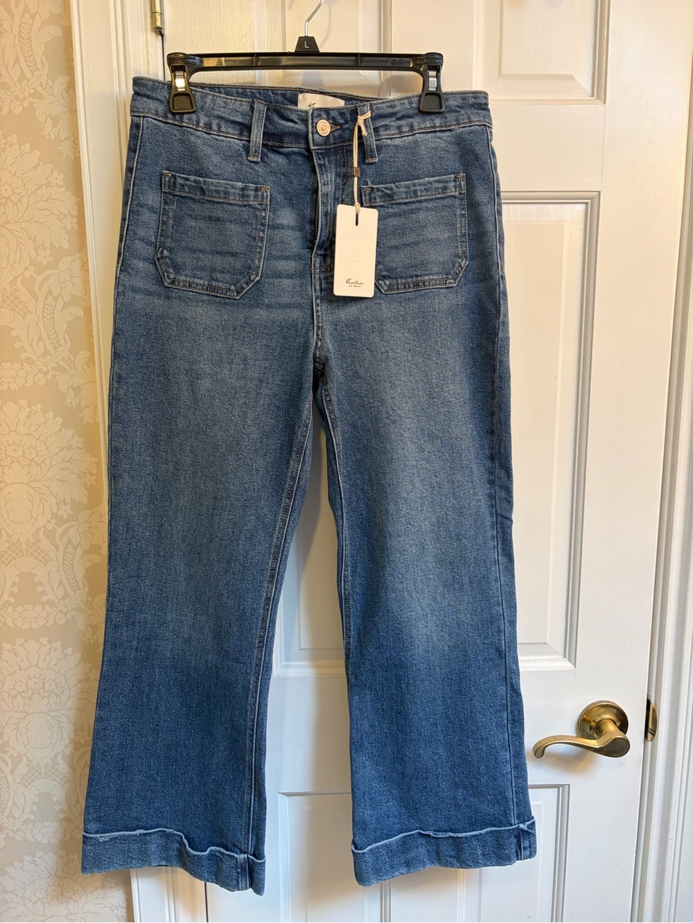 KULE Wide-Leg Crop Jeans in Medium Blue Denim